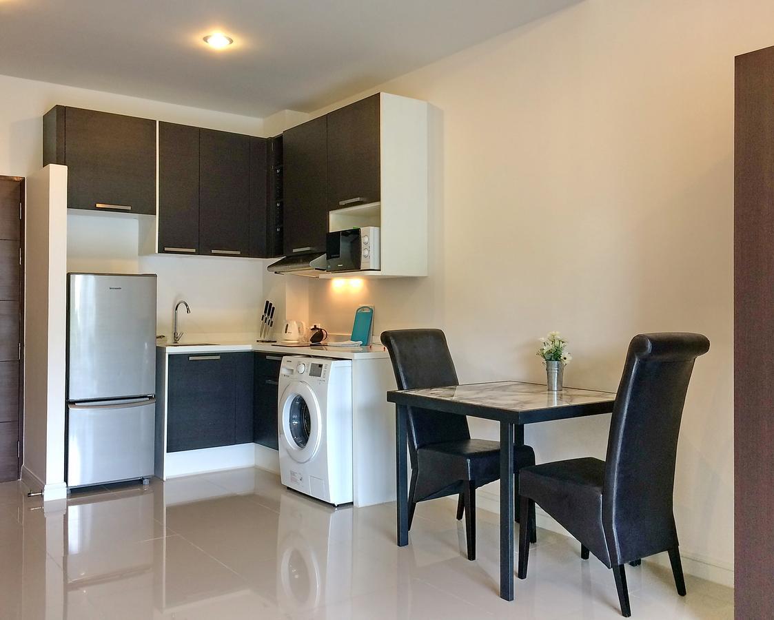 Chic Apartment Karon Eksteriør bilde